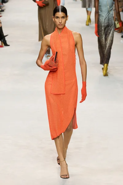 Look 20